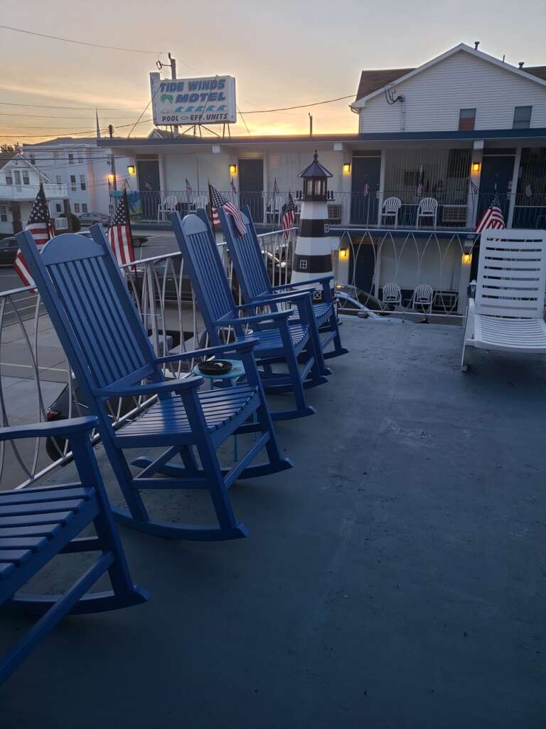 The Tide Winds Motel is the place of Wildwood New Jersey looking beautiful with evening view