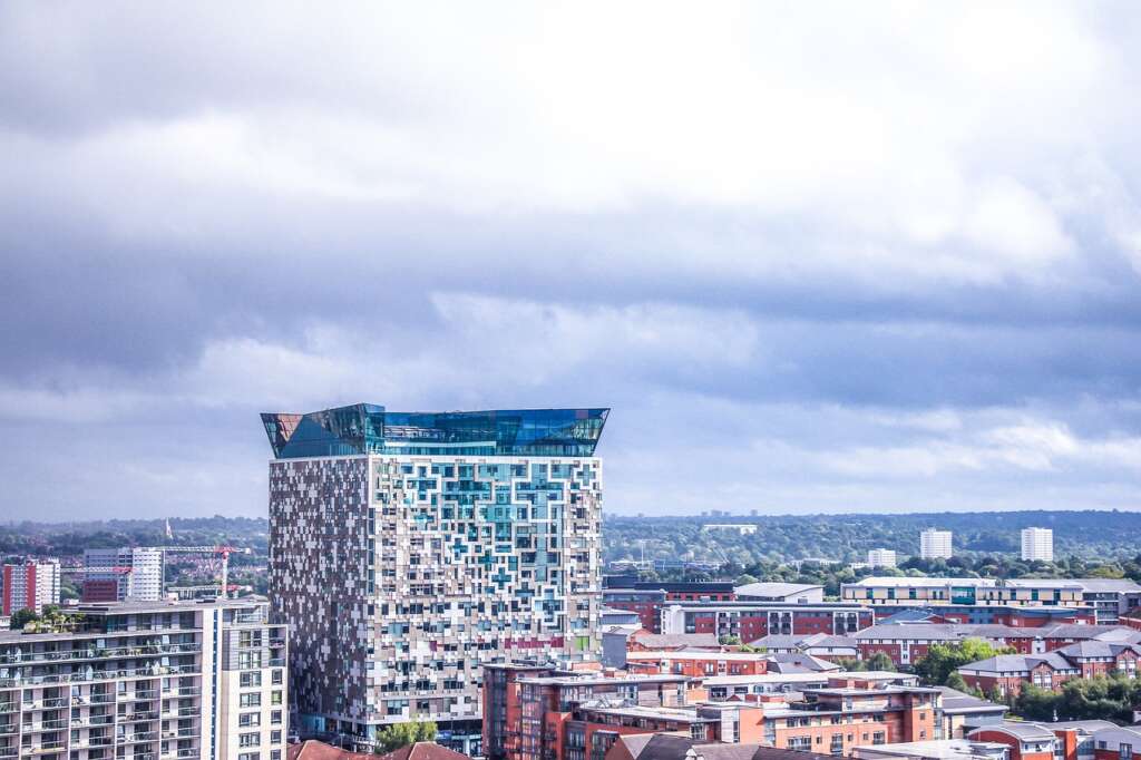 The Birmingham city is a big city of American City, It has 1.145 population.