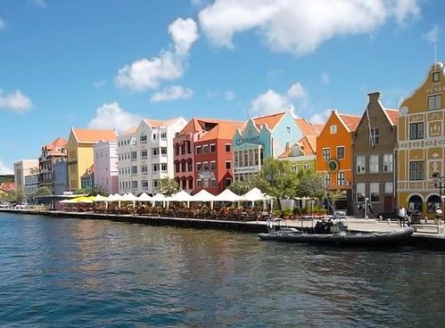 The Handslake Punda is the place of Curacao is looking beautiful under the blue sky and multiple colors of building